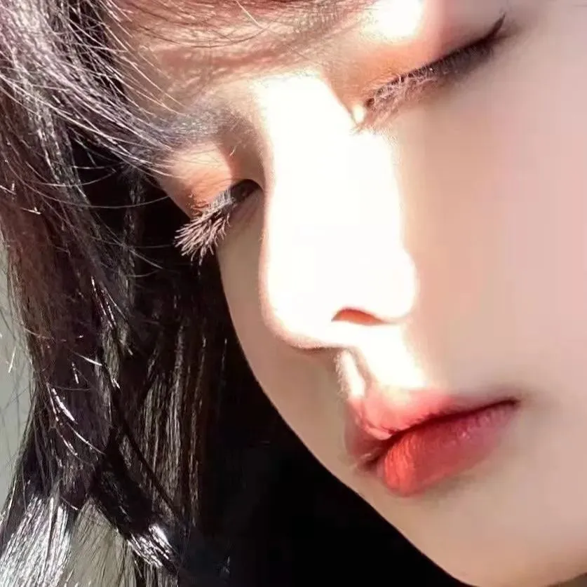 国产精品深宫侍女《宫灯微光》全集 - 侍女微光暖心